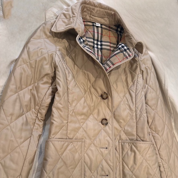 Burberry London Burberry Quilted Jacket Zipper Women Burberry Quilted